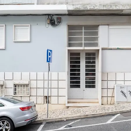 Akicity Arroios Red Apartment Lisbon